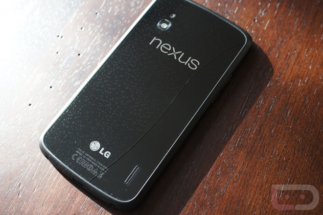 Треснувший Nexus 4